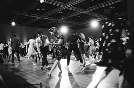 Занятия танцами в стиле Disco-dance
